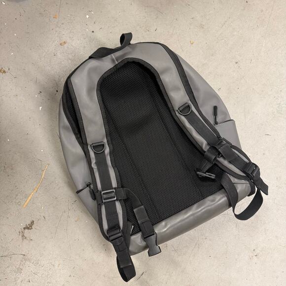 Unite Hair Products Zippered Gray Backpack For Hair Cutters Stylists - RARE main image 7